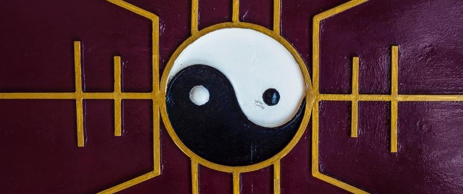 yin yang symbol in art and architecture